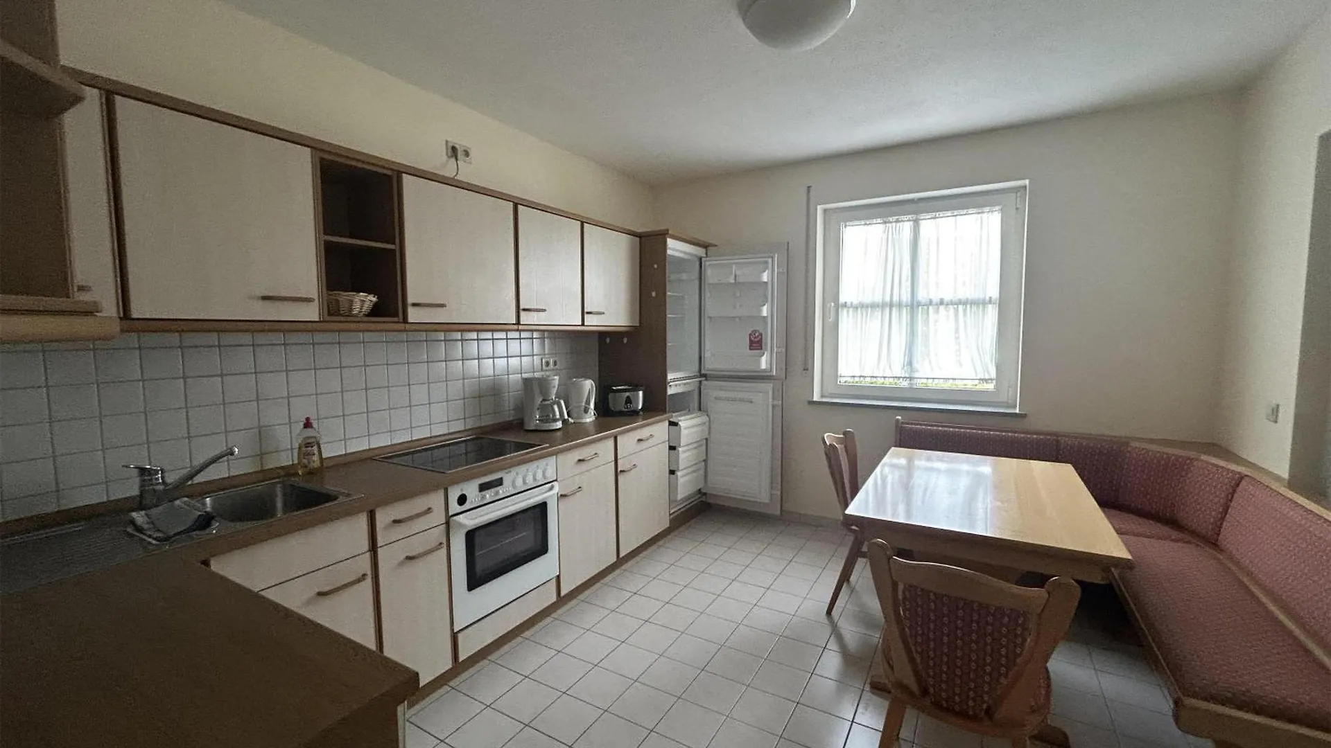 Gut Matheshof Apartments Риден 0*,