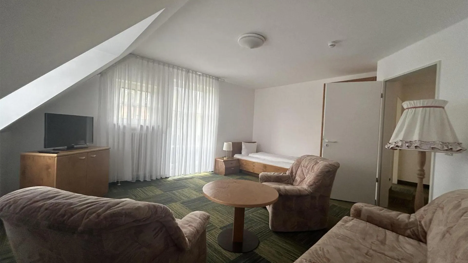 Gut Matheshof Apartments Риден